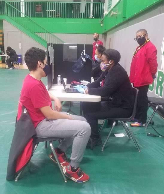 StMarysDragons's tweet photo. ππ»ππ»ππ»to the students, faculty, staff, and parents that donated during todayβs οΏ½οΏ½ drive!
#givebloodsavelives #southside #fallblooddrive @RedCrossMO https://t.co/3VDWA6ngvg
