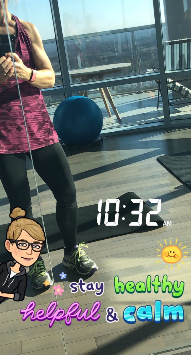 LivingMyBestLf's tweet photo. A little solo yoga this morning. My @whoop recovery is in the red 😬 so I'm hoping this will be helpful. #whoop #needtorecover #knowyourself #yoga #livingmybestlife #livingmybestlifeeveryday https://t.co/gLxpxgAhlS