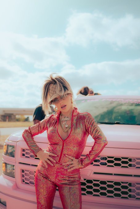 TW Pornstars - Taymoneyduh. Pictures and videos from Twitter. Page 3