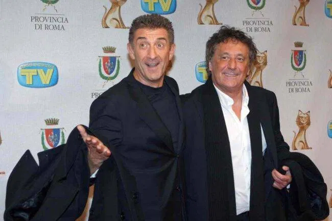 phhhatty's tweet photo. Pensavano che fosse un normale colloquio, ma poi ha preso una piega inaspettata. Ci ha illustrato il suo nuovo progetto e ci ha spiegato cosa ha realizzato. https://t.co/xRYBXNuH8b https://t.co/xnfWUg3LqD