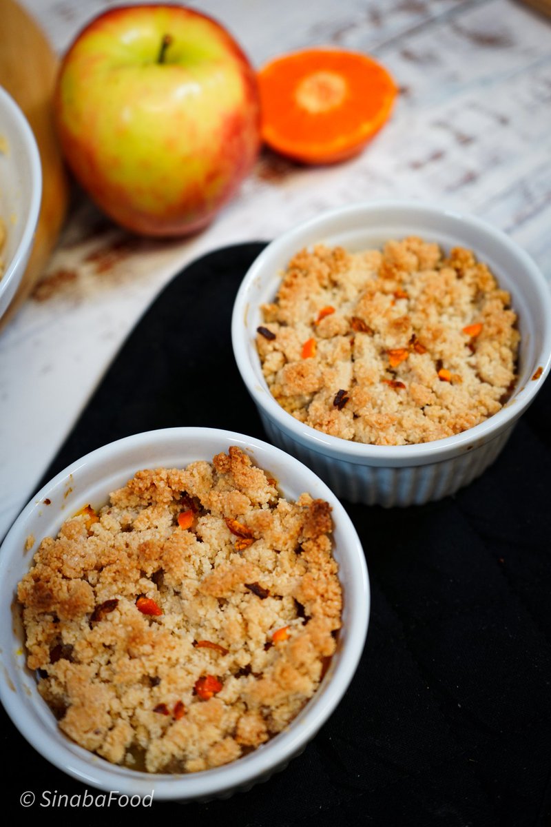 🇺🇲Crumble 🍎Apple-Tangerine🍊
Recipe with Video bit.ly/3nQTZoH
.
🇨🇮 Crumble 🍎Pomme-Mandarine 🍊
La recette complète en vidéo par ici
bit.ly/3m5yoIO