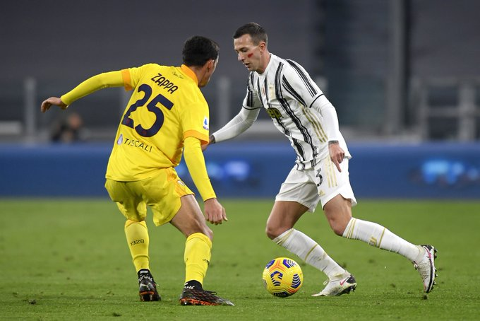 FBianconers's tweet photo. Felicissima d rivederti titolare dp la stupenda prestazione #JuveCagliari @fbernardeschi ❤😍💪👏🤙Spero tu possa segnare⚽❤️👊Ti voglio bene Fede💗💖Sempre cn te #Chicco💞💝🤍🖤Forza Fede&ragazzi⚪⚫#bernardeschi #FB33 #rockngoal #W8NDERFUL #Stron9er #24novembre #JuveFerencvaros https://t.co/42sYURatg7