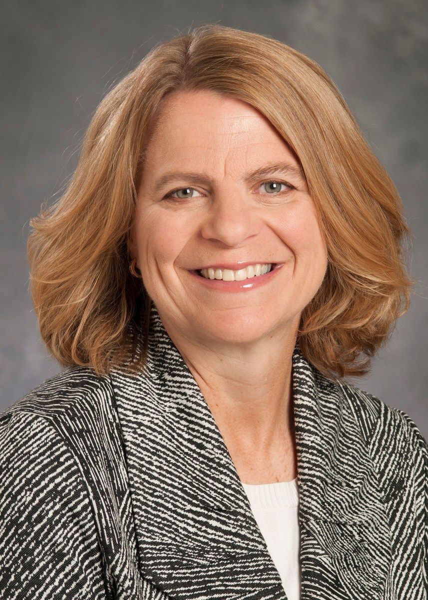HealthBegins's tweet photo. "We are trying to do everything we can to eliminate #health disparities and the #systemicracism that they represent." @AllinaHealth CEO @PennyWheelerMD
Allina doubles down on equity commitment https://t.co/2xwY0thlbK https://t.co/K2JqpC8Ll9