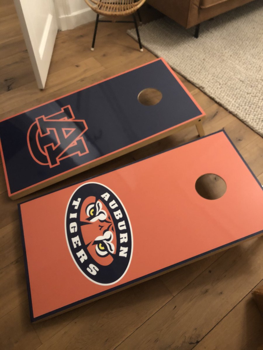 Toinedufroid1's tweet photo. Eerste College Football design van het seizoen!

@WickedWoodGame1
#cornhole https://t.co/K3PkpWNXUU