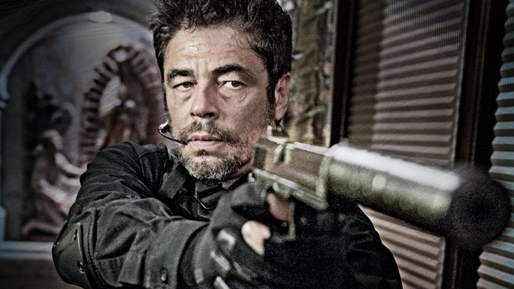 MindsetForHapp1's tweet photo. MindForCinema
“Some roles have been with me forever”.
Benicio Del Toro 💡🧠🎥

Puerto Rican #actor and producer, he has garnered critical acclaim and numerous accolades and awards🎞

#quoteoftheday #cinema #actor #legend #movies #film #Motivation #24novembre #tuesdayvibe #Tuesday https://t.co/2QhiYn7WhO