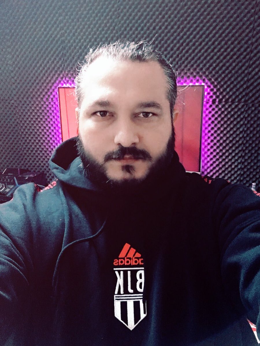 tncyyvz's tweet photo. Çok beğendim güzel iş çıkarmışlar. @Besiktas  #culturecollection #kartalyuvasi https://t.co/HrmYqZTVCJ