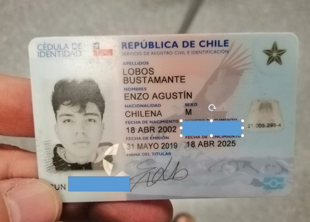 JuanCaMunozA's tweet photo. Hoy en vagón de línea 4 de Metrode Santiago me encontré en el suelo esta billetera. Si eres o conoces a Enzo Lobos, su billetera está en el jefe de la estación Príncipe de Gales https://t.co/VsCbGGJAo2