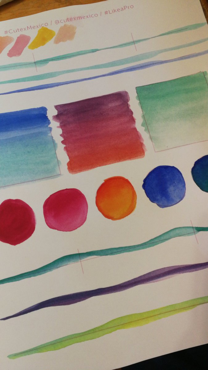 Hoy <a href="/Cutex/">Cutex</a> nos invitó a una mini clase de lettering con acuarela 😍 #cutexmexico