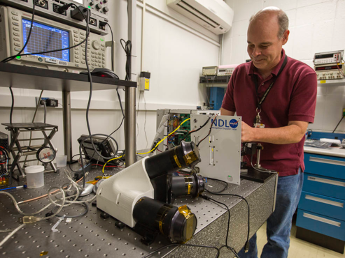 KSIBoston's tweet photo. Vibration control is a “must-have” for core research laboratories in a wide number of industries that undertake the study of scientific principles—used by scientists, engineers, and analysts across various industries. Learn more: https://t.co/2WxUJAMzo6 https://t.co/rji3DuM7sC