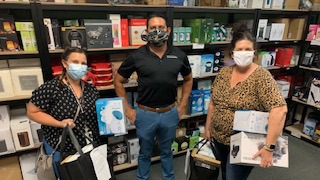 mcschoolsup's tweet photo. #MaricopaCountyteachers:  There are spaces available for our upcoming #STEMResourceCenter sessions.  Our center is housed with *free* supplies you can use in your classroom.  Sign up today. #teacherresources  #STEMresources  https://t.co/2TrytrvX8j https://t.co/NwB5hFamSR