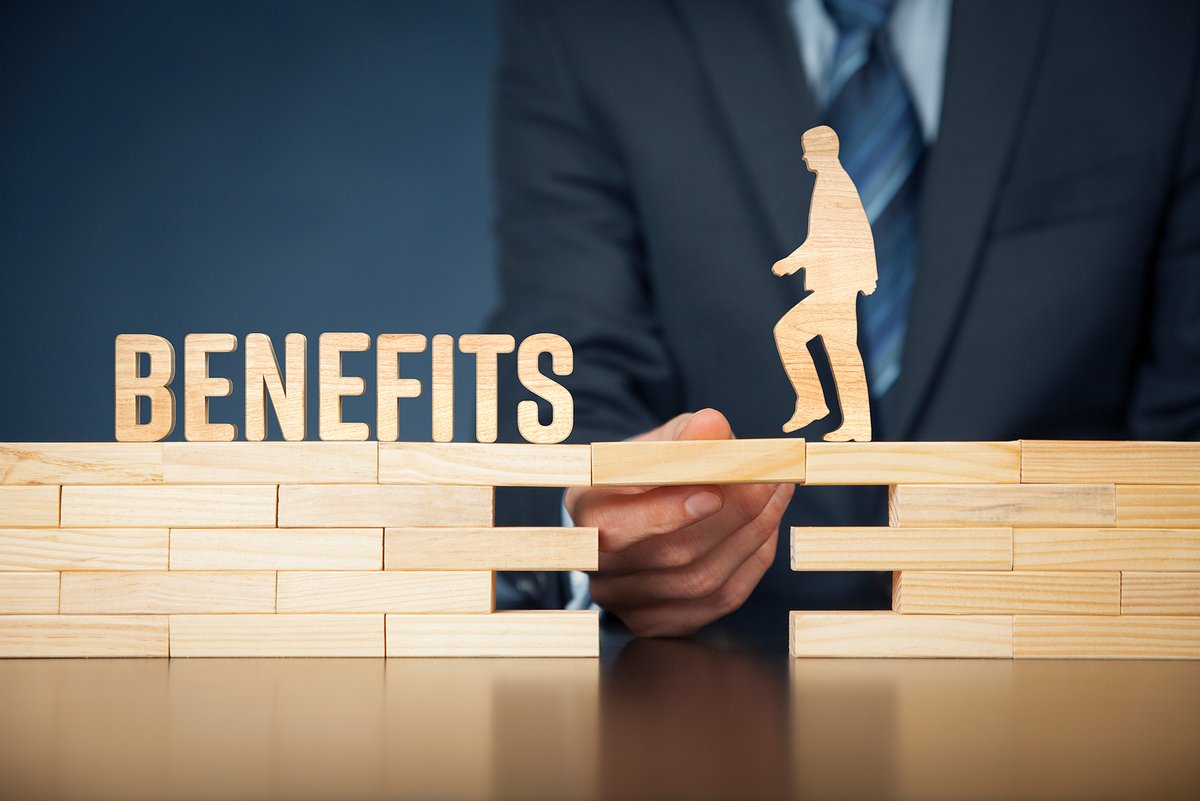 Execucompass's tweet image. Let's get personal! When choosing benefits it's essential to empathize with your employees/keep them engaged. Here are a few tips:

Help employees navigate health care options
Find the right provider
Assist workers w/claims support

Contact us for help: (760) 504.6352 #benefits