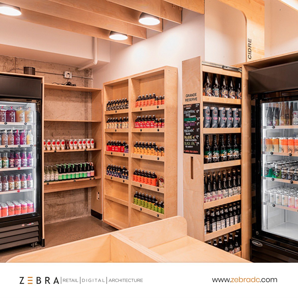 zebradc_es's tweet photo. La cerveza es tradición. Es espíritu. Es historia. Y una tienda especializada en ese producto tiene que recoger esa esencia. Un punto de venta en los colores cálidos de la madera confluyen con el color del packaging de cada marca. 

#zebra #zebradc #retail #cerveza #beerlover https://t.co/511nytTYI7