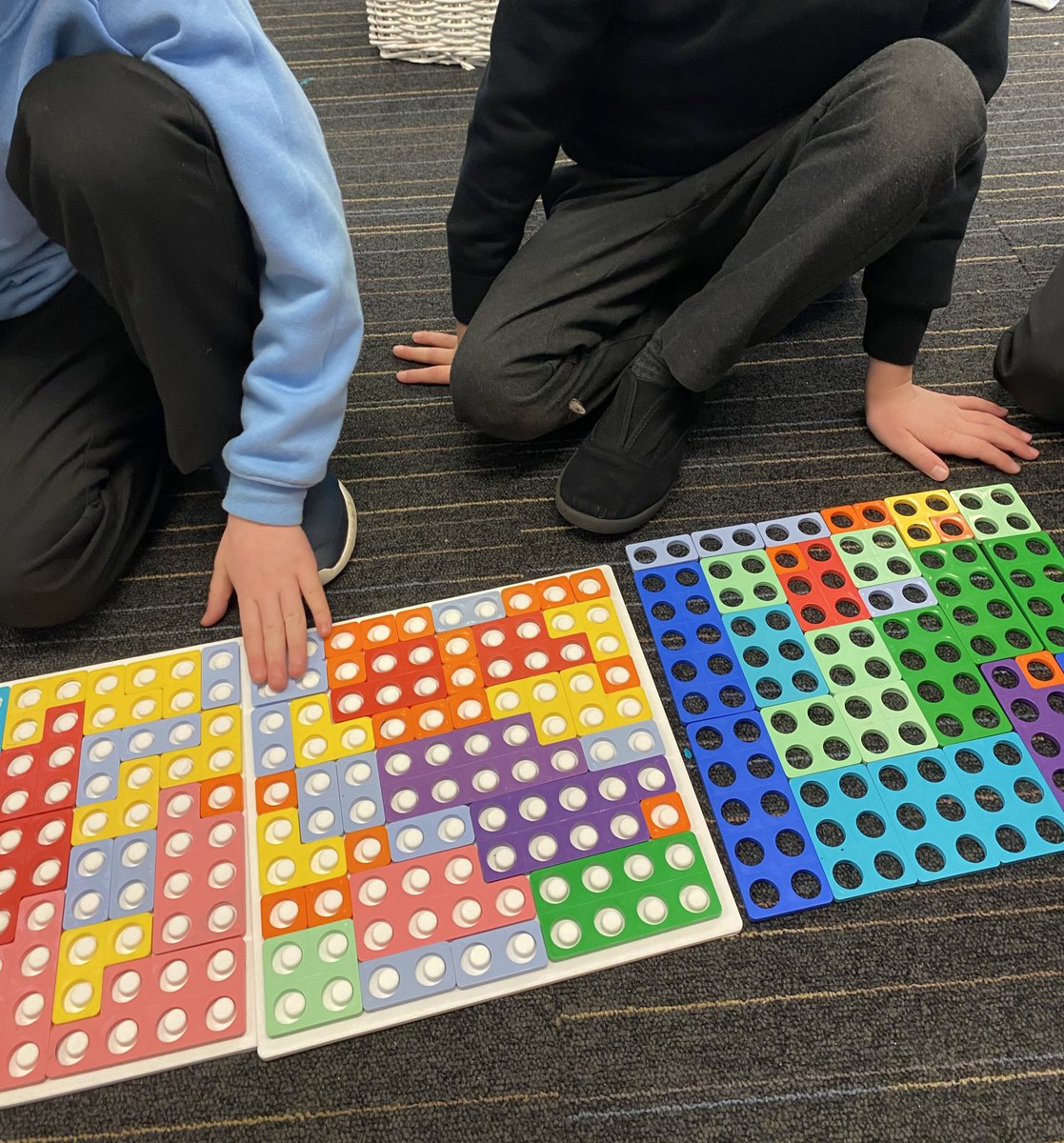 MissBruce11's tweet photo. Numicon, numicon, #numicon! Our little learners discovering hundreds. This is 100. What happens if we have another hundred? How can we make 100 if we run out of boards? Learners put a board on top of the free numicon then were supported to count in 10’s to check it. #playistheway https://t.co/nGbWTozoHE