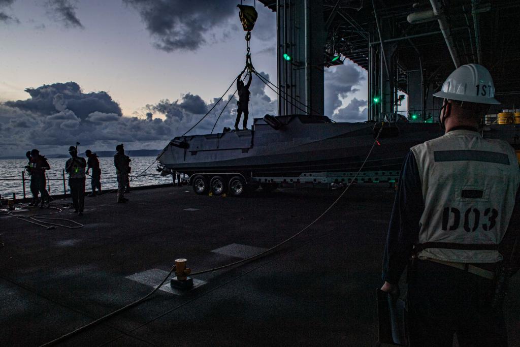 #USNavy Sailors conduct Combat Craft Assault operations from the Expeditionary Sea Base USS Hershel 'Woody' Williams (ESB 4), while operating in the #MediterraneanSea. Hershel 'Woody' Williams is on its inaugural deployment in the @USNavyEurope area of operations.