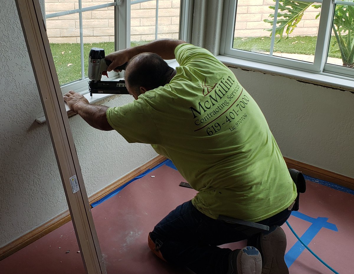 McMillinGeneral's tweet image. We transformed these windows with some inexpensive bling by using precision measurements and mitre cuts to create a great effect! Check out the beautiful end result &amp;amp; contact us to upgrade your window casings. mcmillincontracting.com #transformationtuesday #windows #windowcasing