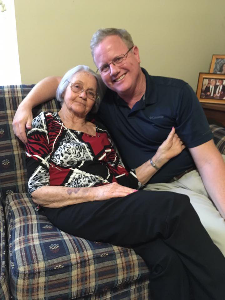 Larry Savage tweet media