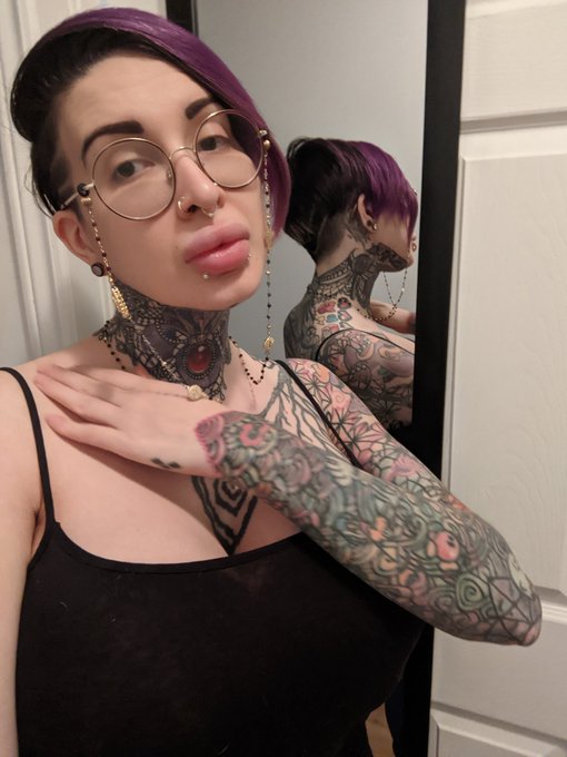 Okay you waited almost 2 weeks for it, here's my new haircut! Wanna see more of my freshly updates? Join<a href="/tag/sexy"class="tags"><span>#sexy</span></a><a href="/tag/tattoo"class="tags"><span>#tattoo</span></a><a href="/tag/shorthair"class="tags"><span>#shorthair</span></a><a href="/tag/tattoos"class="tags"><span>#tattoos</span></a><a href="/tag/bigtits"class="tags"><span>#bigtits</span></a><a href="/tag/tattooart"class="tags"><span>#tattooart</span></a>