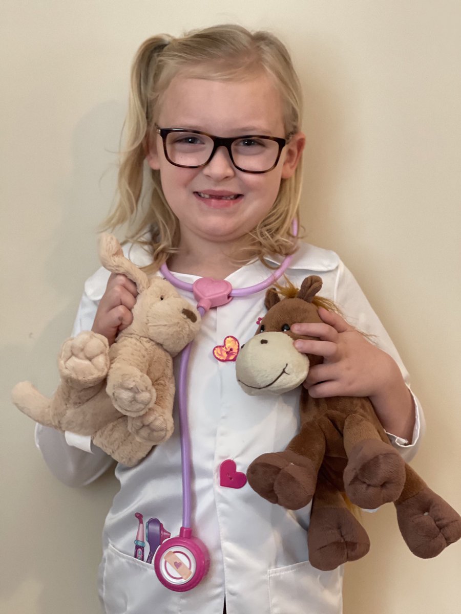SSEStallions's tweet photo. Doctors, scientists and teachers (like their mamas).... our stallions have big dreams! 🐴❤️👩🏽‍⚕️👨🏽‍🔬👩‍⚕️👨‍🔬👨‍⚕️👩🏼‍🏫 #VirtualCareerDay https://t.co/BvLubAf3AN