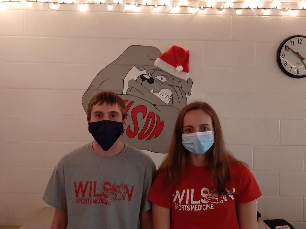 WilsonSportsMed's tweet photo. Alvernia students brightening up @WilsonSportsMed today.. Trying to get festive in 2020! Thanks for always being willing to help out in any way you can! #msatstudents #wilsonsd #holidaycheer #alverniauniversity https://t.co/PzBwLPTeOR