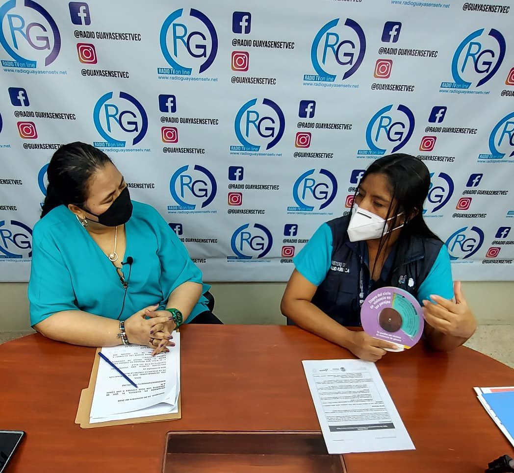 Salud_Guayas's tweet photo. #EnViv o | Personal de #SaludMental del Distrito 09D08, informa a través de radio Guayasense Tv, sobre la conmemoración del día internacional por la eliminación de la violencia contra la mujer #ViolenciaDeGénero  #ActivadosPorLaSalud https://t.co/PyrRNhxhLM