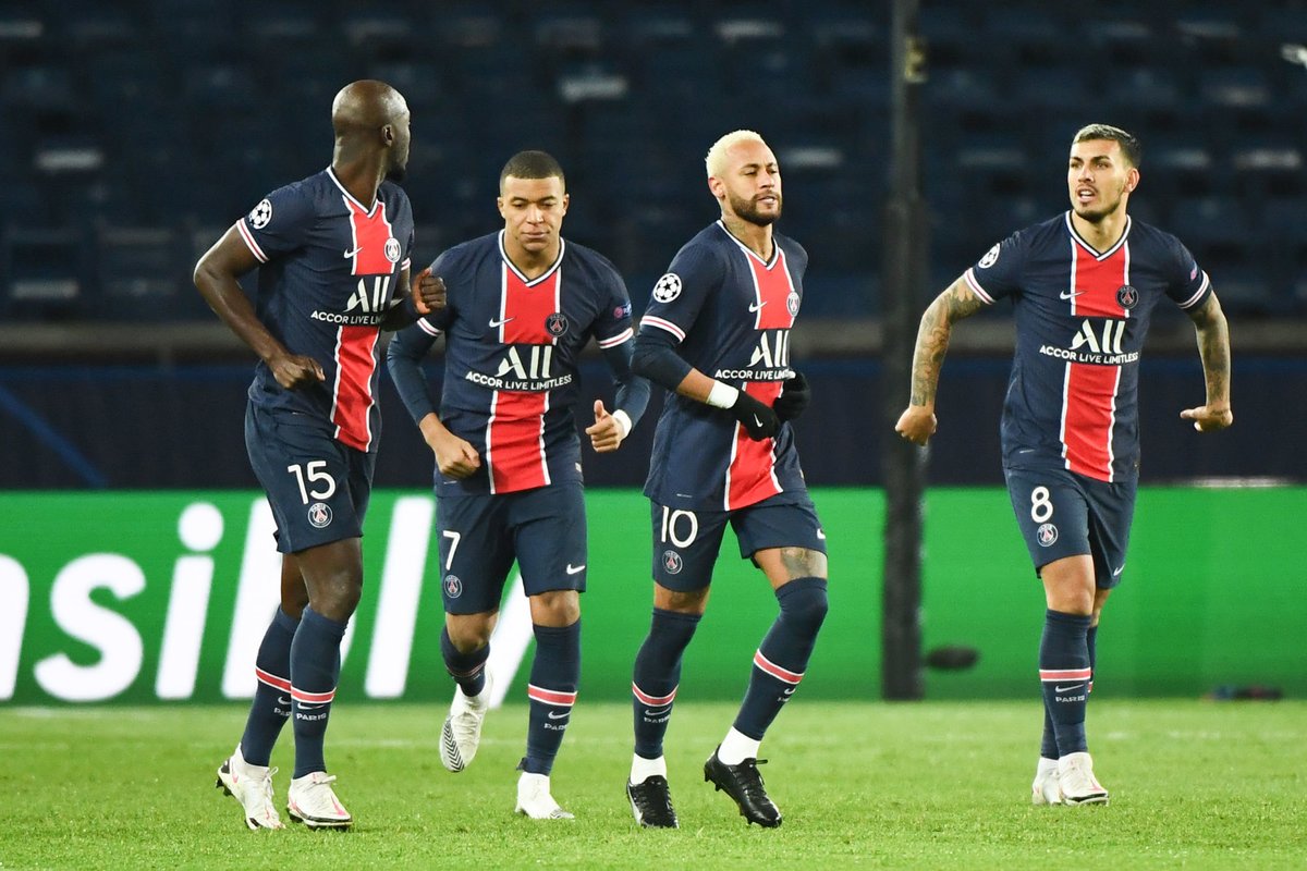 Le PSG a affiché une possession de balle de 38% ce soir.Son plus faible pou...