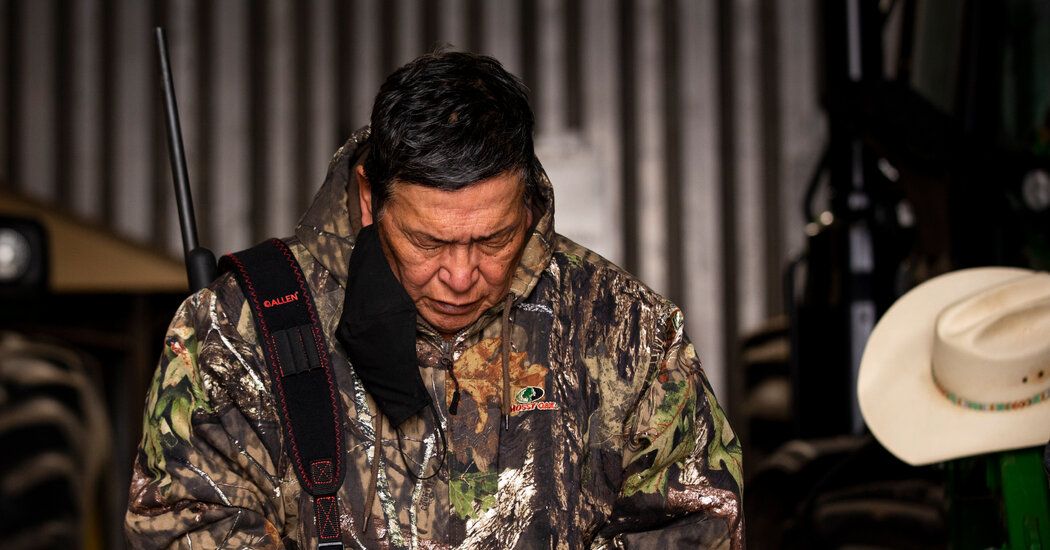 FNDI303's tweet photo. A deeper look at Thanksgiving, advances in Indigenous studies, and insights from First Nations' Food Sovereignty Summit featured at @nytimes.  https://t.co/sXL8pT9cVX https://t.co/akSORPXgfF