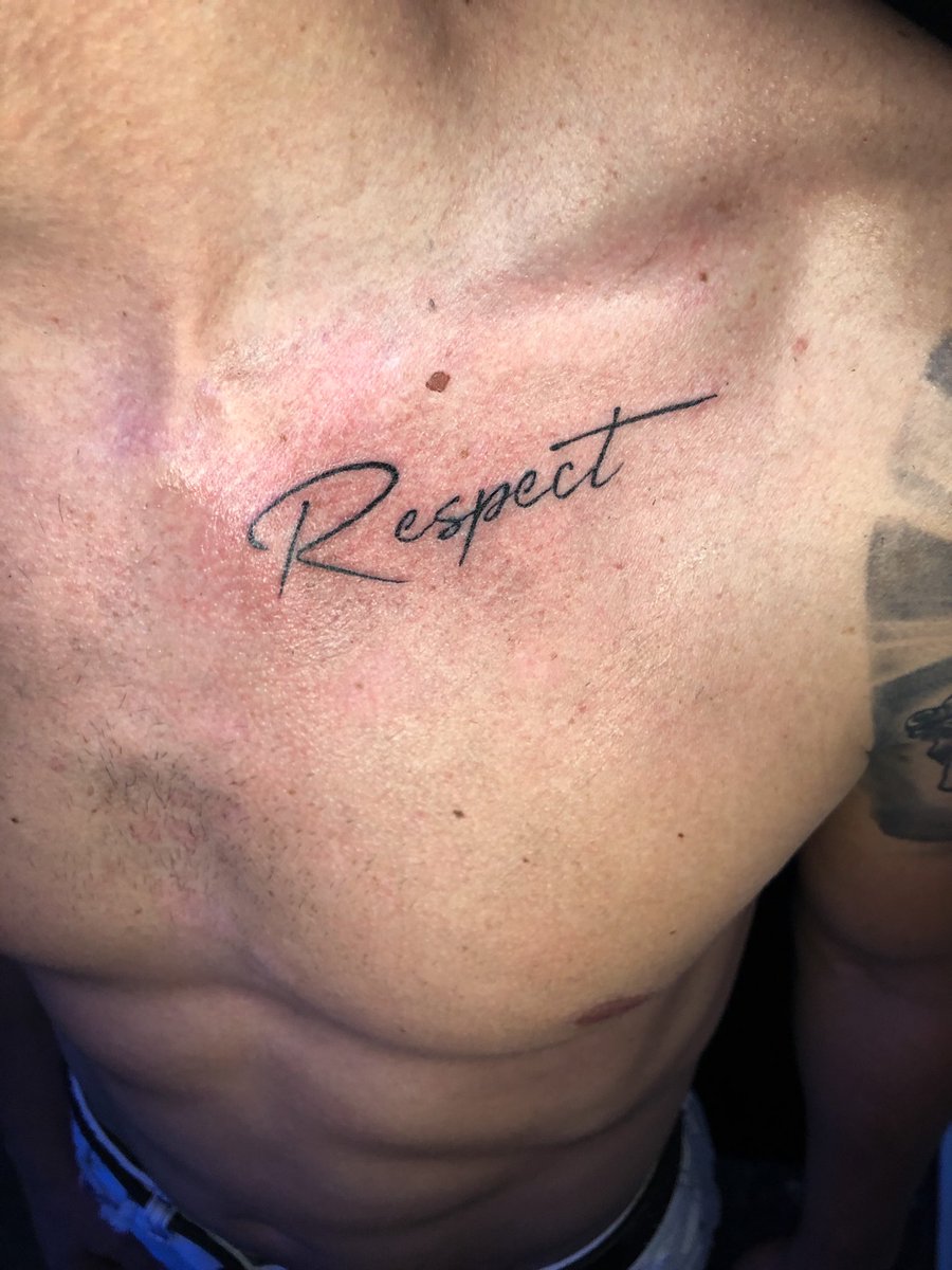 chuloMtzTATTOO's tweet photo. Gracias por tu buena onda! @francobonaccorsi @pinche.studio #graciassiempre #tattoosliners #Tattoos #lettering #tattoolettering #cursiva #letrascursivas #delicadotattoo #tattooarg #tattooarg #blackwork #frasesinspiradoras #frasetattoo #respect🙏 #respect https://t.co/AKPxLugmWQ
