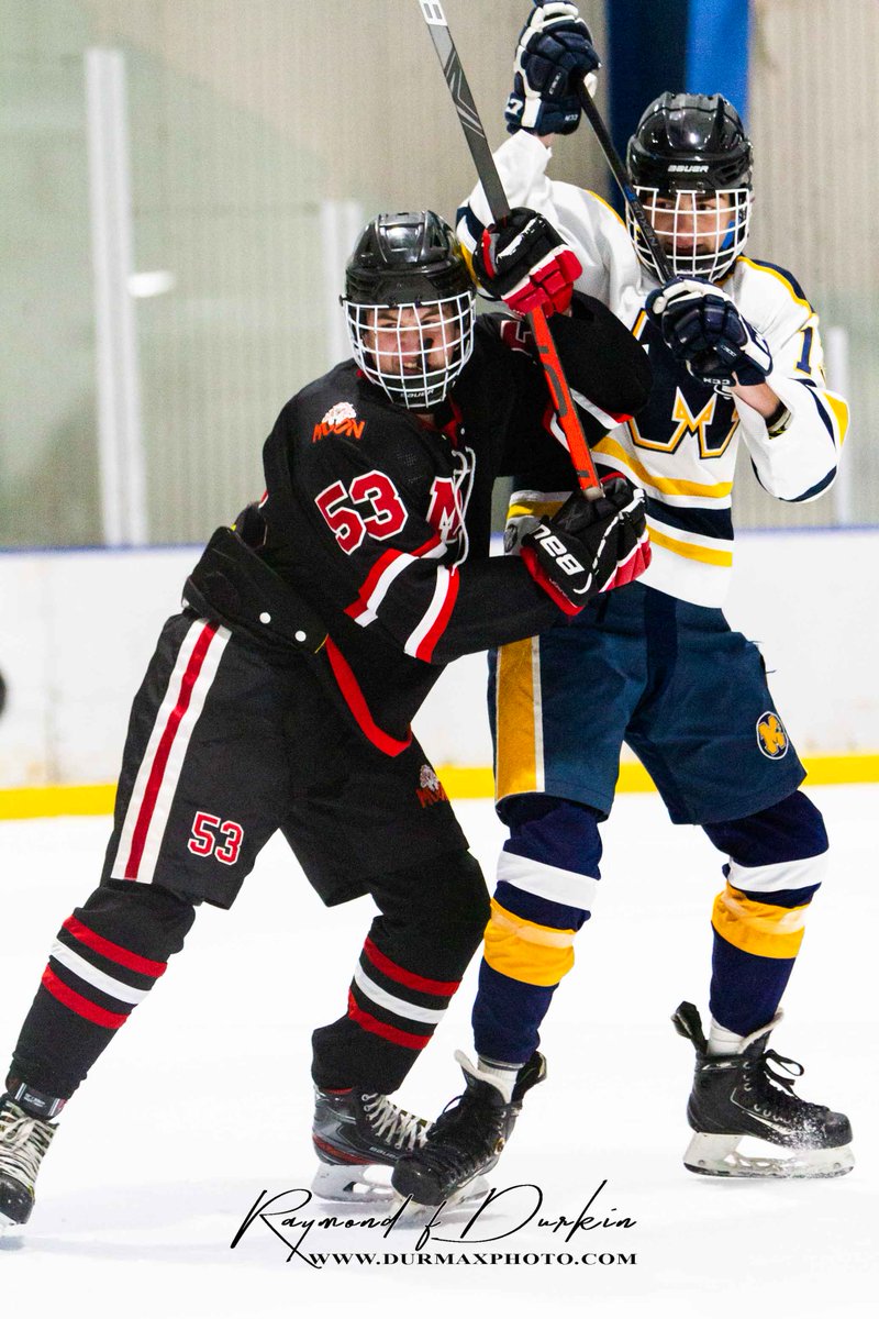 HockeyPhoto's tweet image. @PIHLhockey Varsity hockey @MoonHockey  vs @_Mars_Hockey  Nov. 9, 2020 @ @BaierlIce All photos can be found at: 

durmaxphoto.com/Hockey/Moon-Ho…

#hockey #photography #sportsphotography #durmaxphoto  #highschoolhockey #moontigers @MoonAreaSD @MoonTigersAD