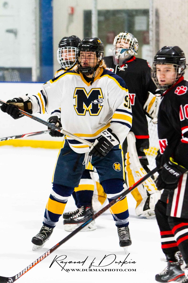 HockeyPhoto's tweet image. @PIHLhockey Varsity hockey @MoonHockey  vs @_Mars_Hockey  Nov. 9, 2020 @ @BaierlIce All photos can be found at: 

durmaxphoto.com/Hockey/Moon-Ho…

#hockey #photography #sportsphotography #durmaxphoto  #highschoolhockey #moontigers @MoonAreaSD @MoonTigersAD