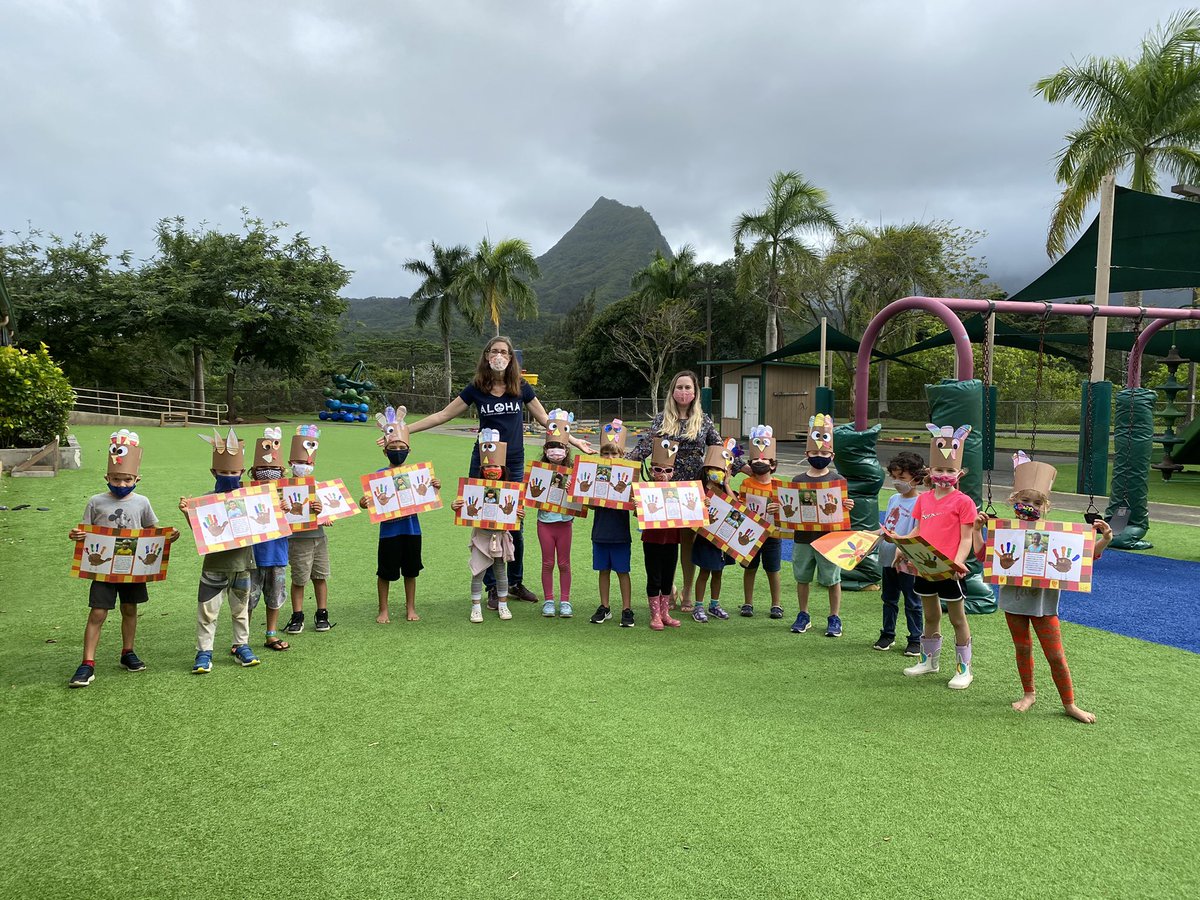 ajoytoteach's tweet photo. Turkey hats are on & keepsake placemats are ready for the table! The Moโo Kindergarten class would like to wish you & your family a very Happy Thanksgiving! โค๏ธ๐ฆ #shareLJA #countingeveryblessing https://t.co/png8D5oWUe