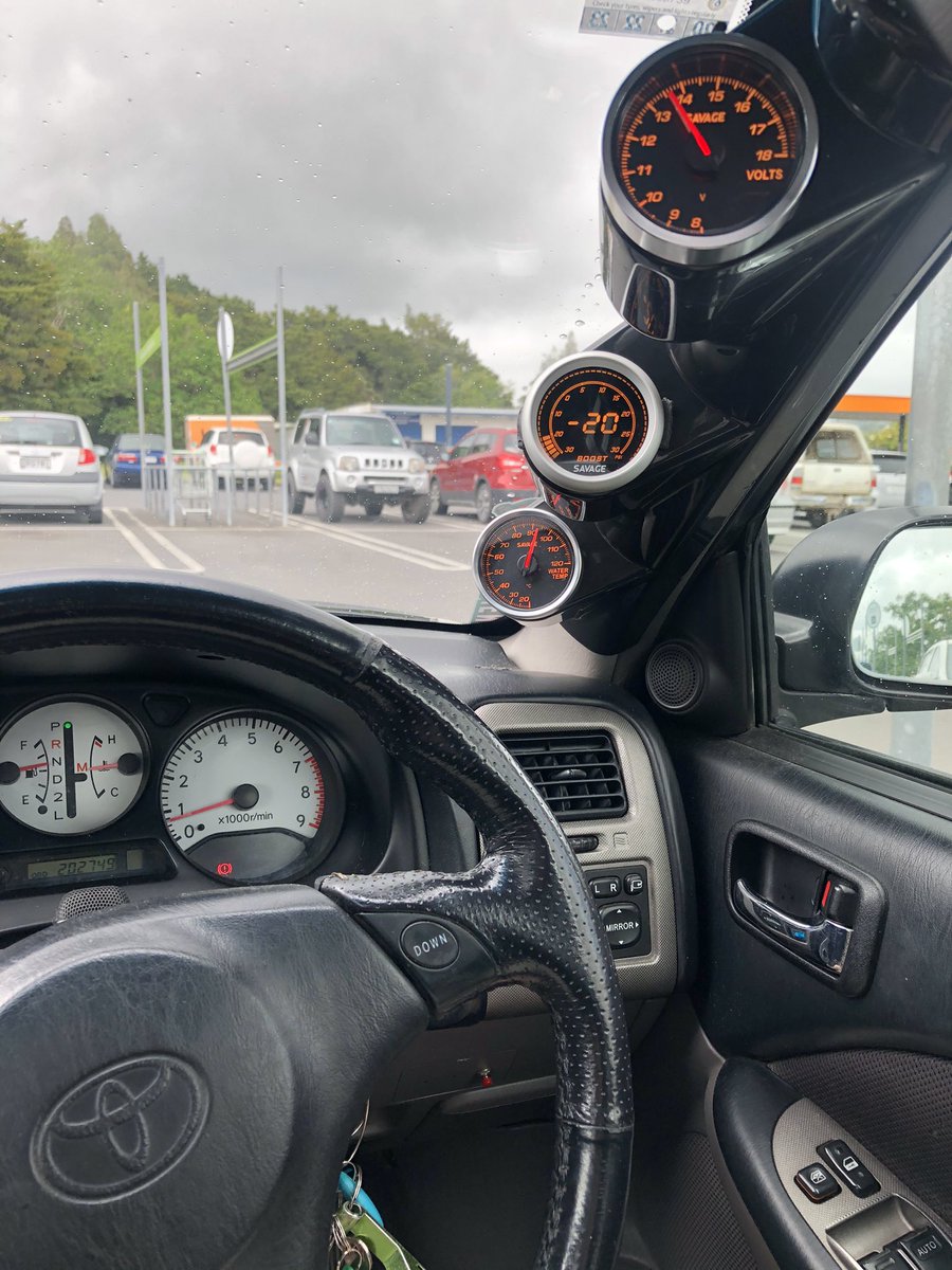 New gauges for the soccer Mum wagon 🙃