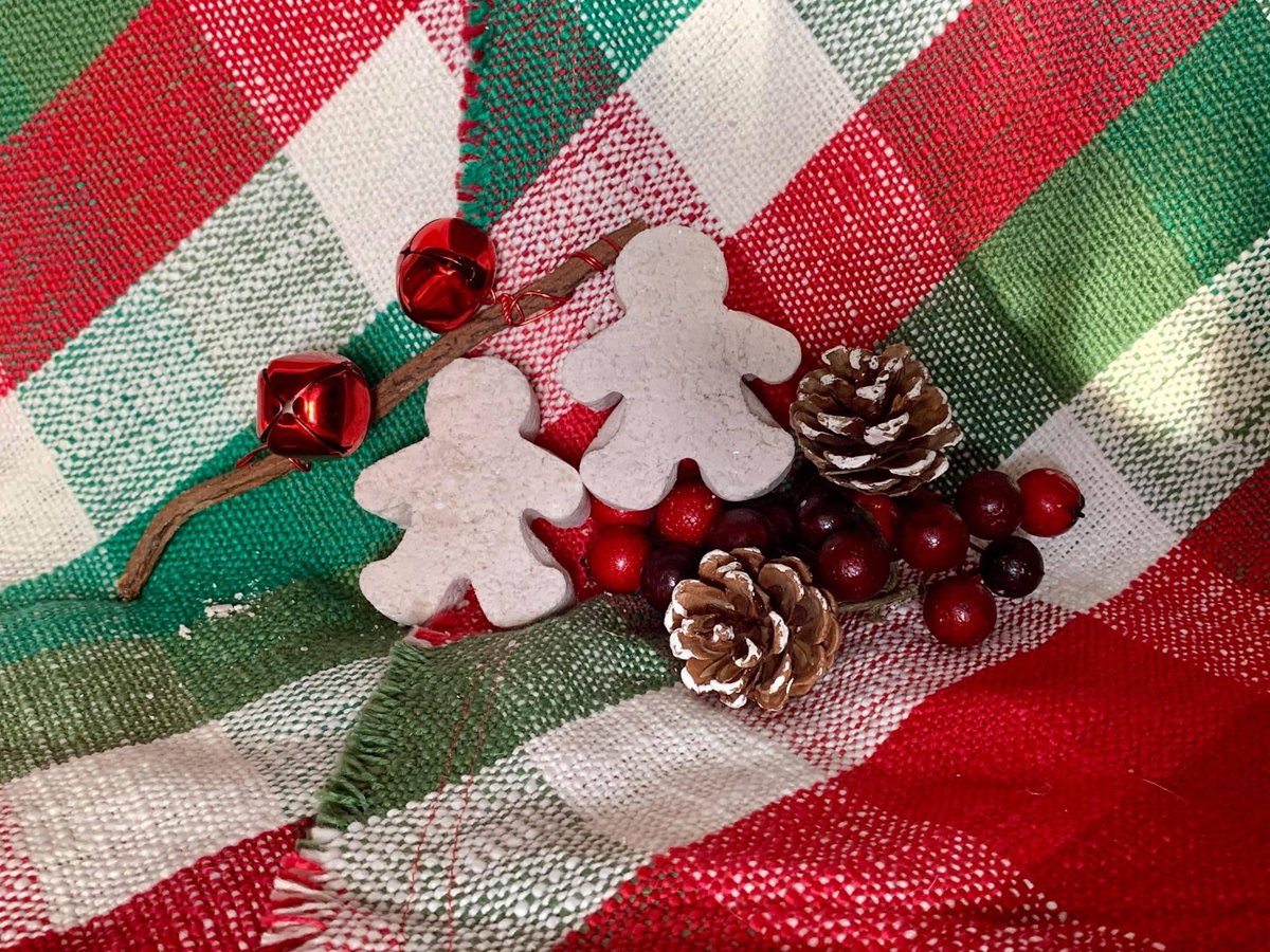 AtaraxiaAf's tweet photo. HAPPY HOLIDAYS!!
CHRISTMAS PRODUCTS ARE HERE!
Each product is available in all my Christmas scents,
** DONT FORGET IF YOU WANT TO DO LOCAL PICK UP MESSAGE ME AND I WILL SEND A FREE SHIPPING CODE**
https://t.co/9HVufIBLZh… https://t.co/woV0Y1KfqT