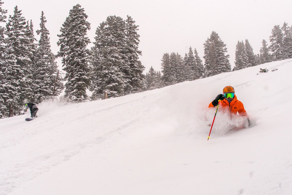 Colorado's tweet photo. "@LovelandSkiArea: Today was a good day. 📷 @PowderFactory #powderday #colorado" https://t.co/ZnW2V5qxOD