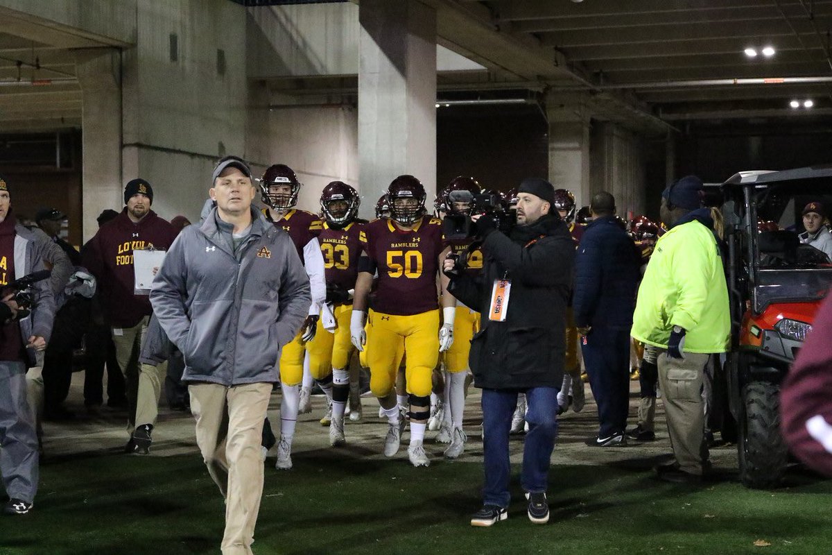 LAFootballAC's tweet photo. On this day in 2018: Loyola Academy completed the Revenge Tour when the Ramblers secured their 3rd state championship in program history in a 13-3 win over Brother Rice in Champaign. “Nothing is going to beat this in my career,” Coach Holecek said of the team’s storybook ending. https://t.co/q64NezRnfh
