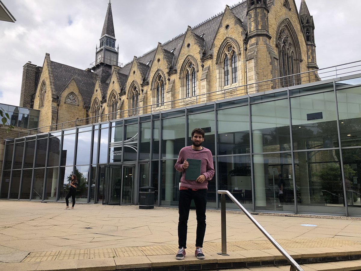 RodrigoCambon's tweet photo. Hace dos años en Leeds 🇬🇧... https://t.co/eS5eS5GiR9