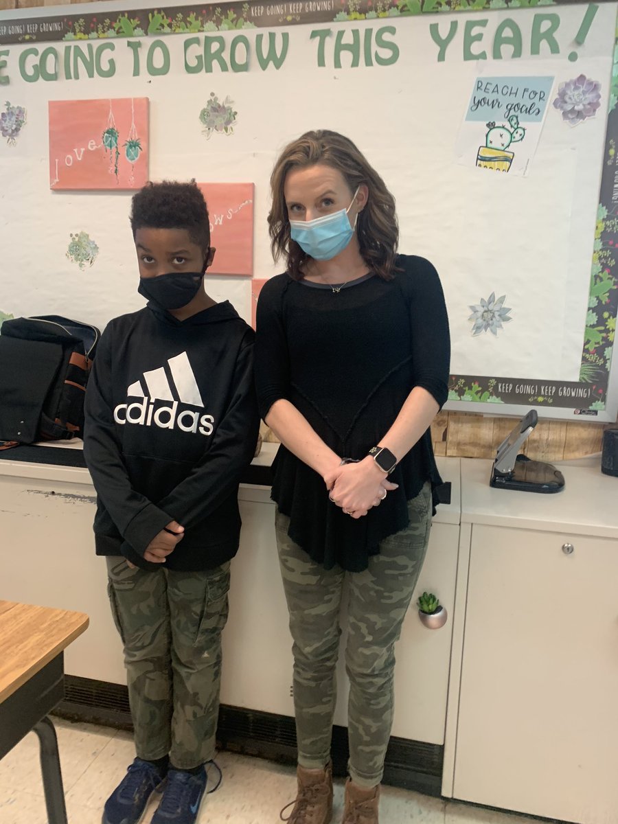 Lauren Daly Clark tweet media