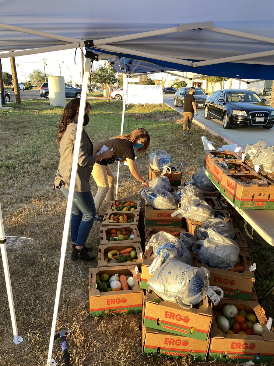 AttCelltech's tweet photo. #turkeydrive #weareATTAR #Celltechmobility #At&amp;t https://t.co/0lwmrmjltA