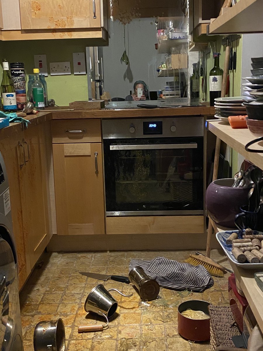 Aggi Uggi tweet media