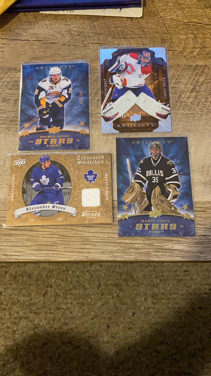 DM if interested 💰 

Carey Price- 92/100
Marty Turco- 13/75
Alex Steen- Patch
Tomas Vanek- 886/999 

All Mint condition
