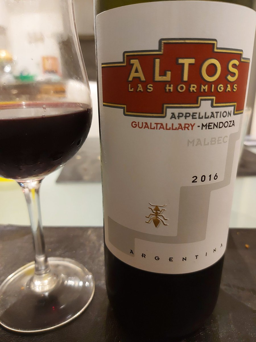Yo celebró todos los dias los excelentes vinos que tenemos.