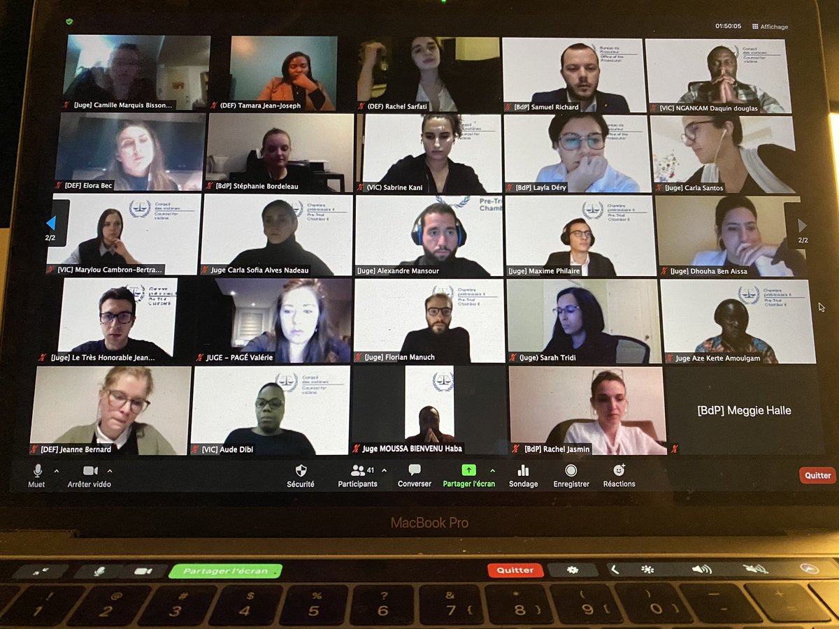 flafontaine's tweet photo. On a défié la COVID19 et l’enseignement en ligne! Simulation dans le cours Droit international pénal à @ulaval_droit! Négociations internationales et procès devant la CPI. Bravo aux étudiants merci à mes complices @Amoulgam @LacombeOlivier @CamilleMarquisB @Flo_Mnch Bienvenu Haba https://t.co/jqiBtMen9d