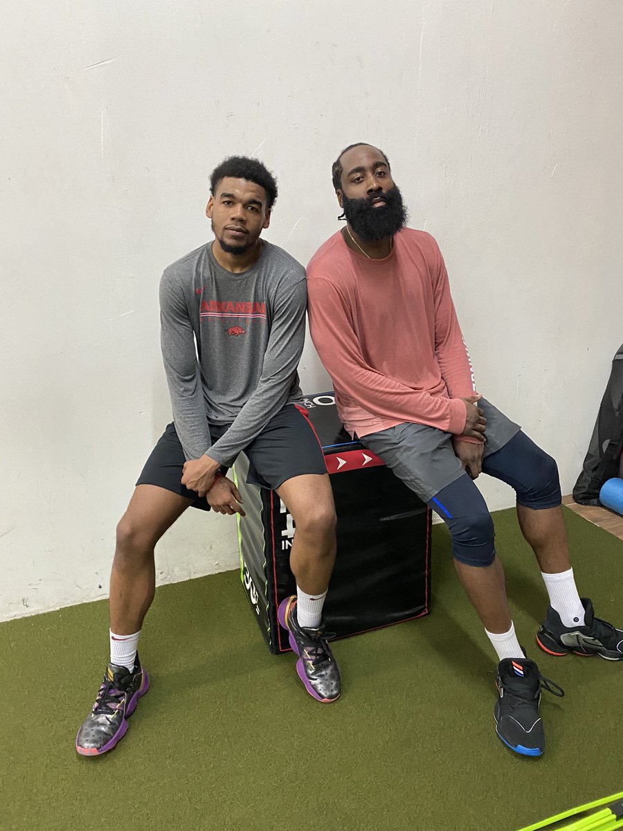 masonjones2's tweet photo. IN Due Time🧎🏾... All God 🥋 https://t.co/KqPUv8lA69