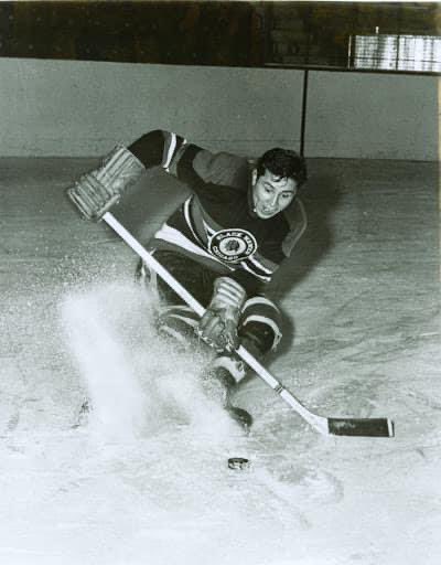 perrybellegarde's tweet photo. My deepest condolences to the family of Fred Sasakamoose, who passed away earlier today. 

Fred was the first First Nations NHL player from Saskatchewan and a great grassroots guy. His passion for sport and family is something I deeply admire. Rest In Peace, Fred. https://t.co/2HUyhMsHTN