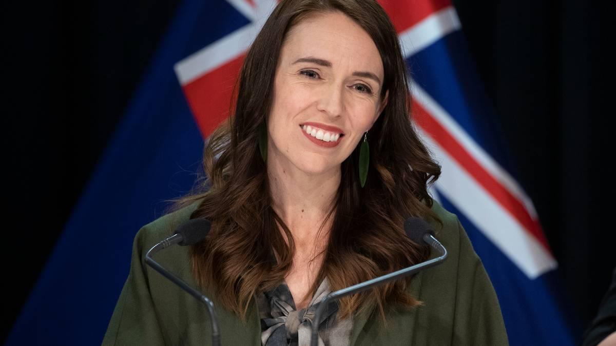 nzherald's tweet photo. #BREAKING  The best place in the world to endure the coronavirus era? According to a new list — it's NEW ZEALAND! 🇳🇿🇳🇿🇳🇿🇳🇿🇳🇿 https://t.co/naQnsqp8Qp https://t.co/F6ayMXCuOr
