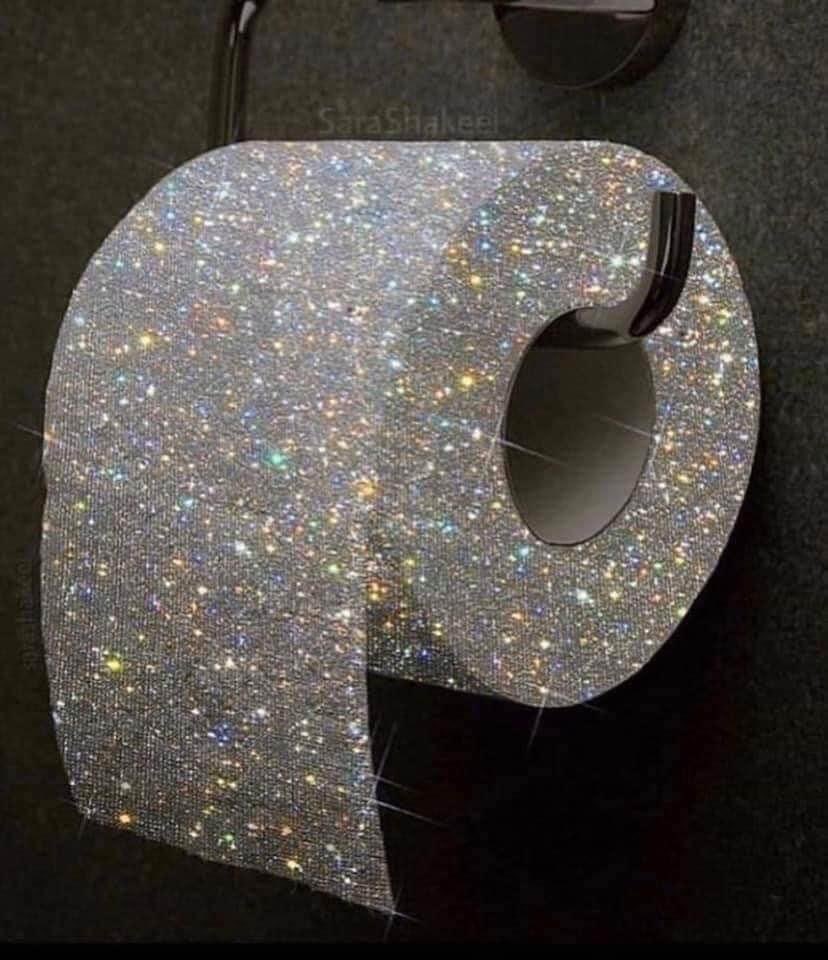 He went to #jareds lol #giggle