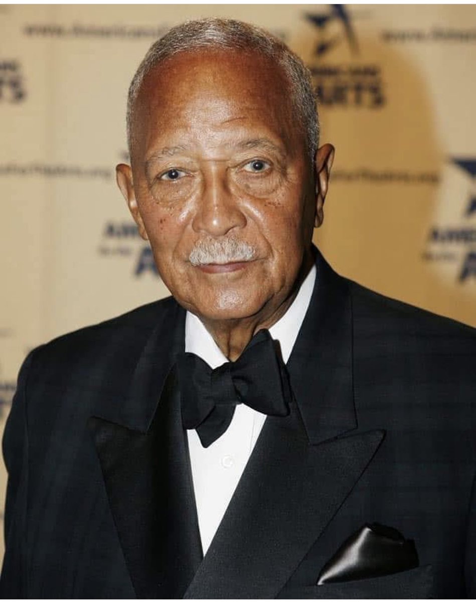 New Prep honors the life and legacy of former Mayor David Dinkins, NYC’s first Black Mayor 
#mentor #publicservant #trailblazer #gentleman #DavidDinkins 
<a href="/NYCSchoolsD28/">Queens North - Executive Superintendent Sarduy</a> <a href="/DOEChancellor/">Chancellor Kamar Samuels</a> <a href="/NYCSchools/">NYC Public Schools</a>