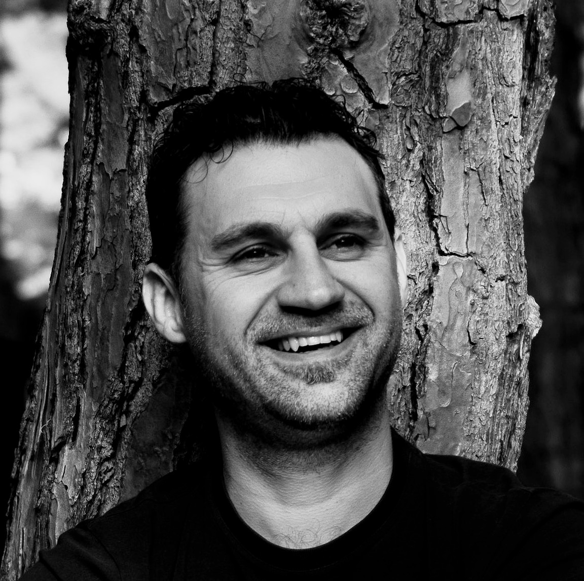 LucaMoretto's tweet photo. "L'ottimismo può fondare le sue radici anche nel dolore"

Luca Moretto https://t.co/6FJFRvdVyL