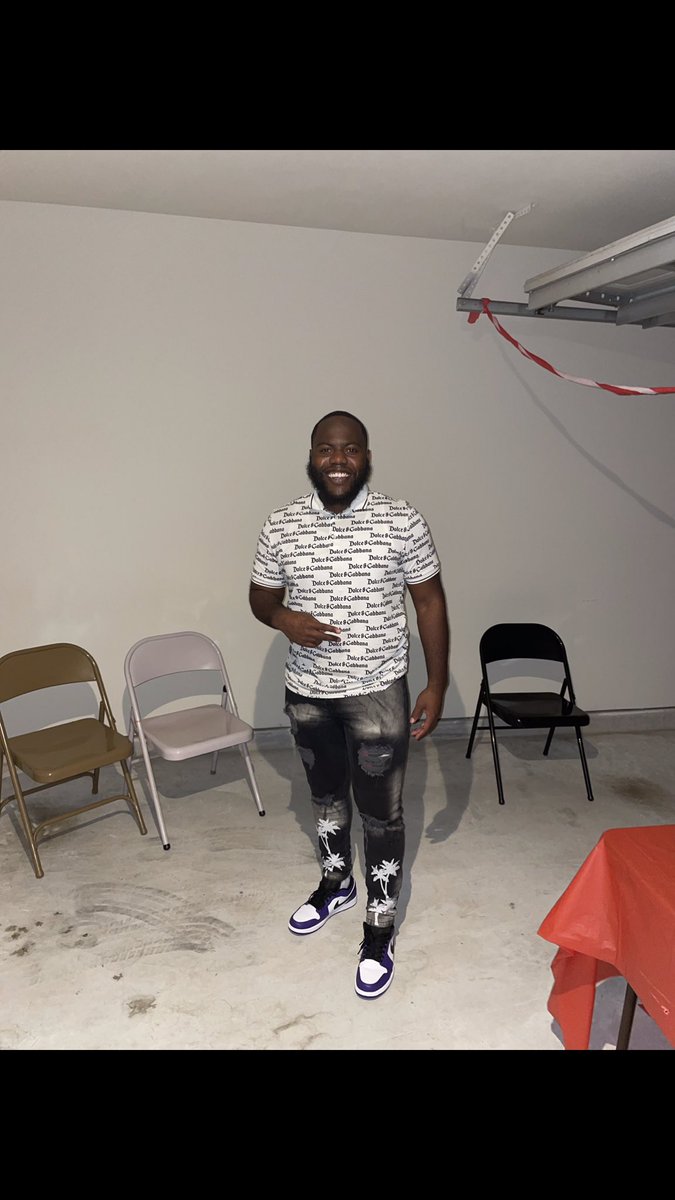 etyler_32's tweet photo. Extremely blessed to see my Jordan year 23!!🖤 https://t.co/OrUvneJ6By