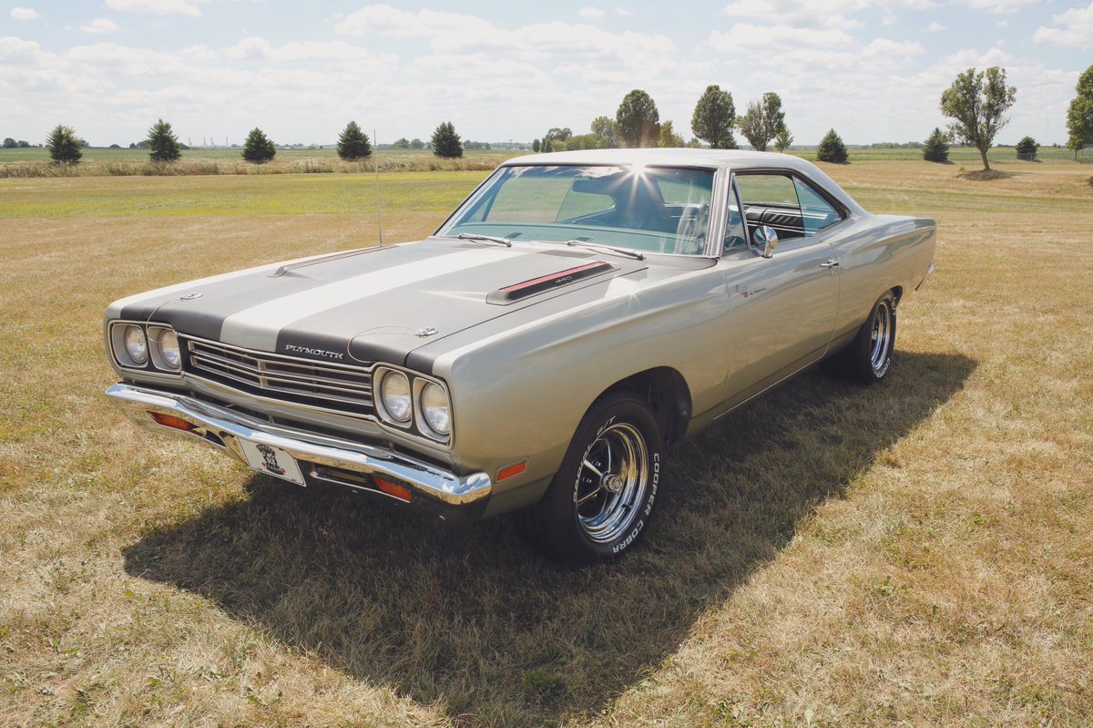 CristyLee09's tweet image. Tonight’s NEW @GarageSquadTV - 9/8CT on @MotorTrendTV #beepbeep #MOPAR 🛠