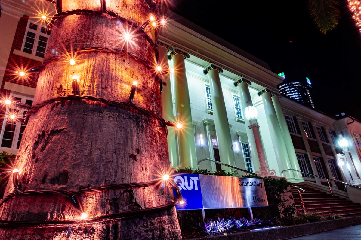 QUT's tweet photo. #QUT is ranked in the top 100 universities by the Times Higher Education Impact Ranking - an award that measures an institution's social and economic impact. The university for the real world: https://t.co/AEuzPZ9gDI
#StudyBrisbane #StudyAustralia https://t.co/CzaKznHEpi
